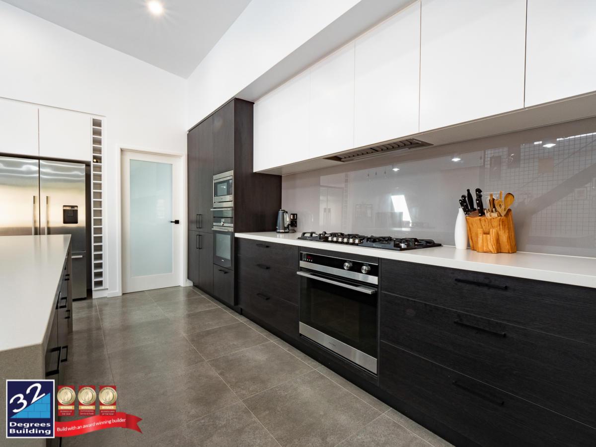 Large scale kitchen renovation Cordeaux Heights